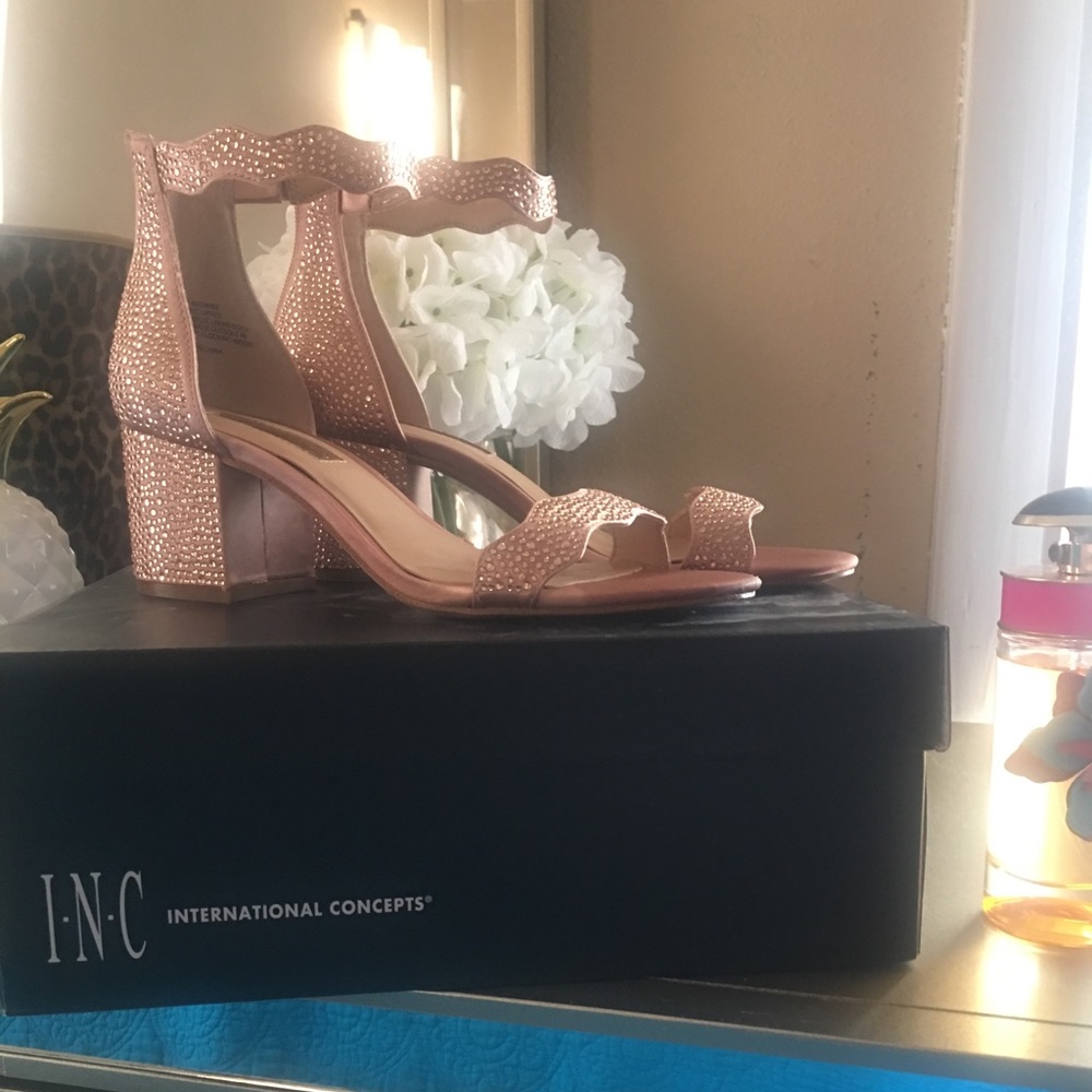 Inc blush heels